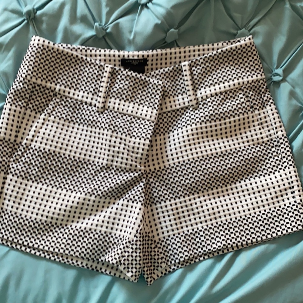 Ann Taylor petite black and white shorts